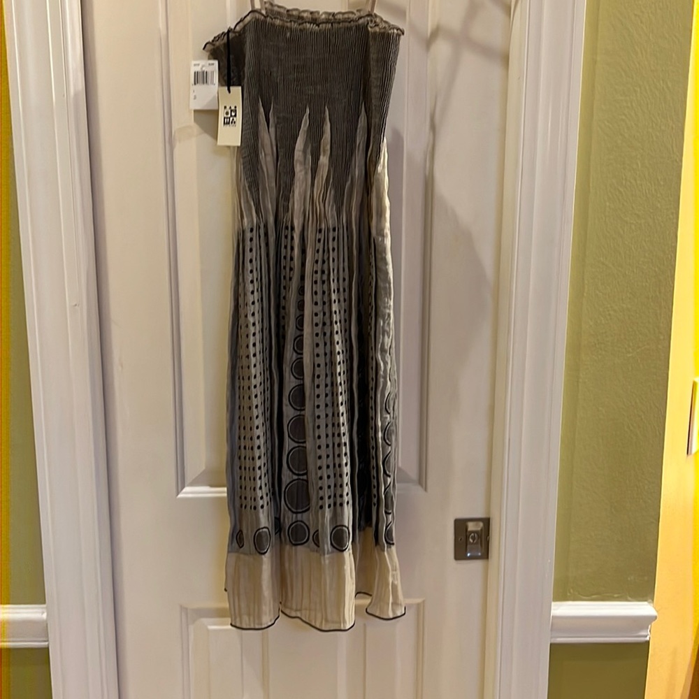 MAX STUDIO CLASSY DRESS